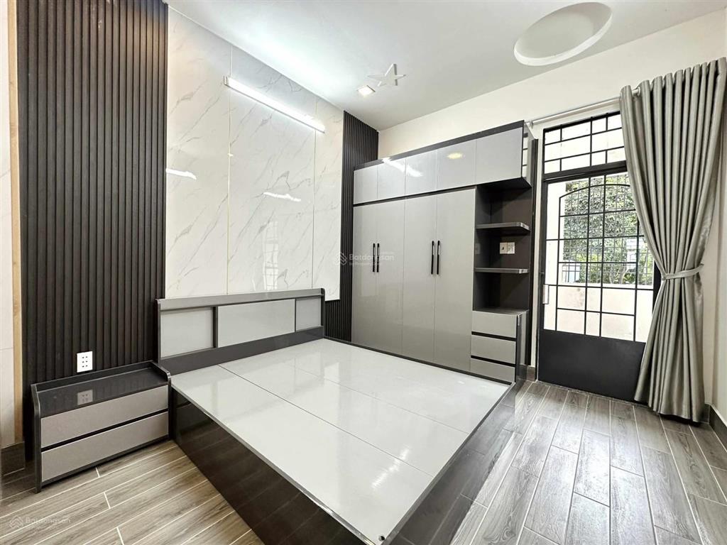 Nhà đẹp ở ngay diện tích đất 68m2 hxh ngay phan đăng lưu bình thạnh, chỉ nhỉnh 8 tỷ