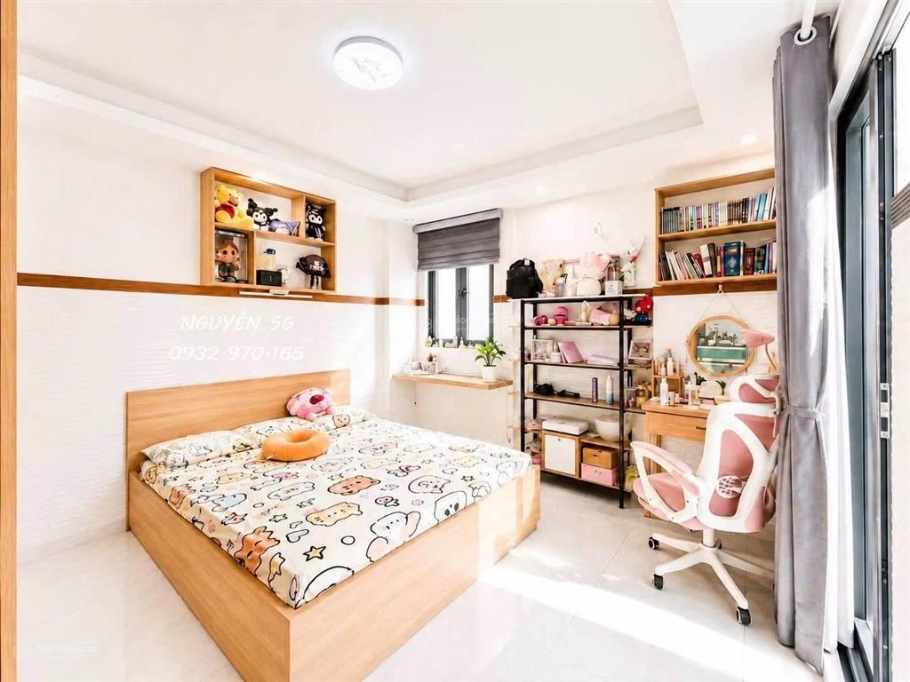Nhà đẹp 5 tầng bình thạnh hxh rộng dân trí  9,2 tỷ