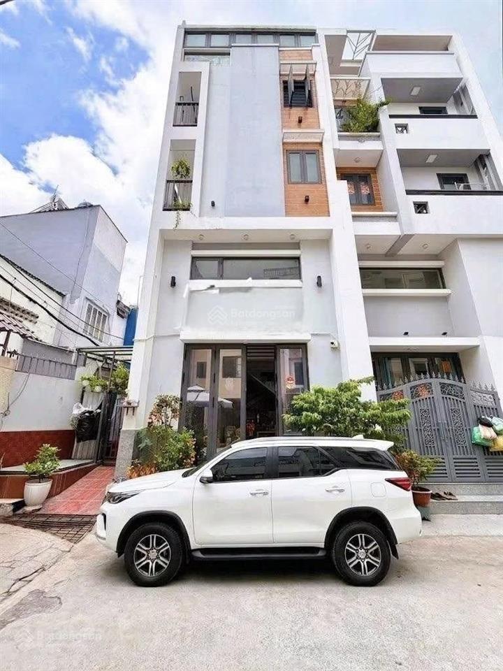 Nhà đẹp 5 tầng bình thạnh hxh rộng dân trí  9,2 tỷ