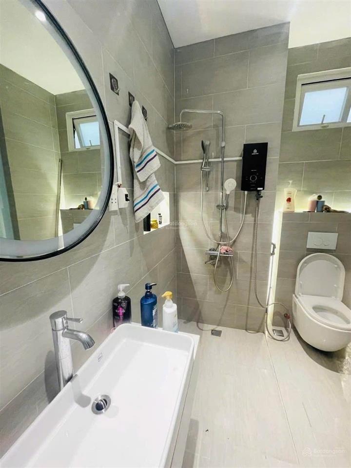 Nhà đẹp hxh vũ tùng  5 tầng kiên cố  7 phòng ngủ ở hay cho thuê ngon