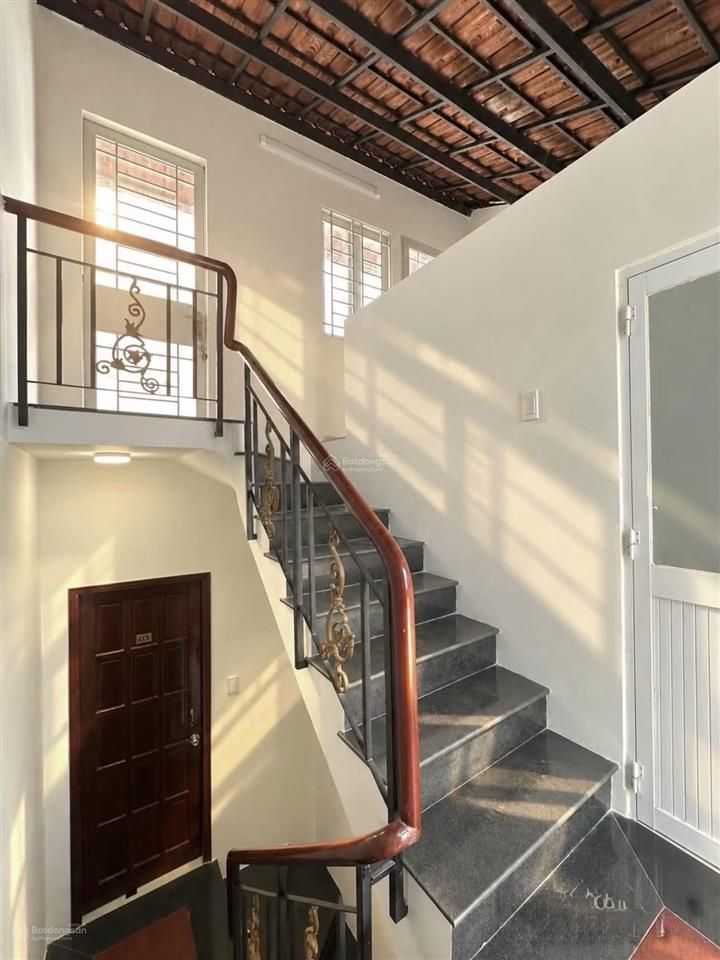 Nhà đẹp 4 tầng lô góc thoáng hxh gần chợ bà chiểu  70m2  chỉ nhỉnh 10 tỉ tl