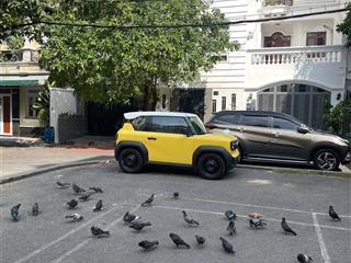 Biệt thự xinh đẹp, trước sau nhìn công viên, 5 tầng sát bên khu vip phan xích long, giá chỉ 25 tỷ