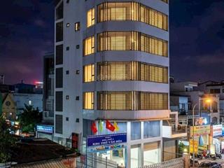 Building 8 tầng căn góc 2 mặt tiền, thang máy, ngang 9m dài 18m, dòng tiền 1,8 tỷ giá 44,5 tỷ