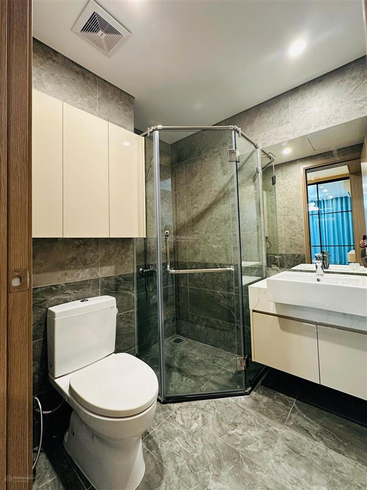 Siêu hot! 2 phòng ngủ ở p2, full nội thất, căn góc hướng đông nam, chốt nhanh giá 5,6 tỷ