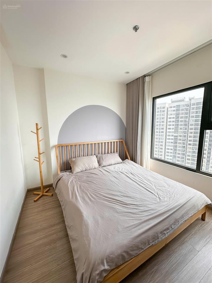 Bán gấp căn 2ngủ, 63m2  s2.01 ocean park  căn góc đntn cực mát  sổ đỏ sẵn  4 tỷ thu về.