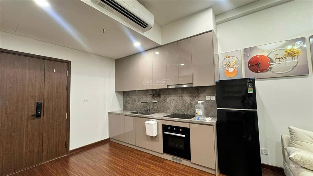 Giảm gấp 200 trệu! bán cắt lỗ căn 1 ngủ toà m3, 43m2 full đồ, sổ đỏ trao tay  chỉ 3.55 tỷ thu về.