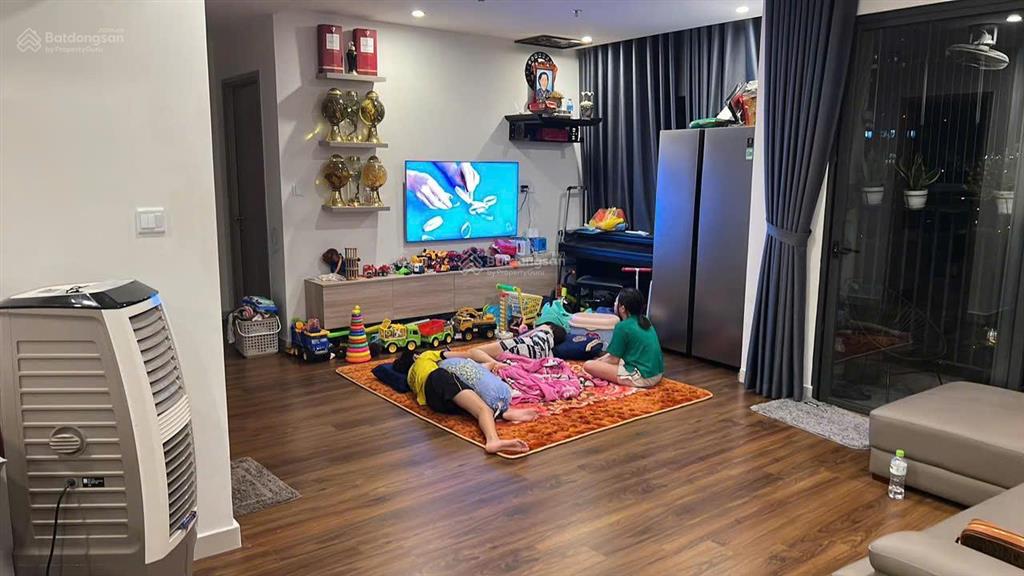 Mua là lời, cho thuê giá cao  bán gấp căn 3ngủ  75m2 s2.09, tầng trung đẹp  giá 4.620 tỷ