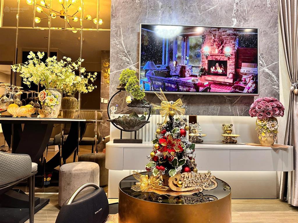 Siêu rẻ! chỉ 3,42 tỷ sở hữu căn 1n + 1  s1.12  tầng trung, hướng đb mát, nội thất luxury đẳng cấp