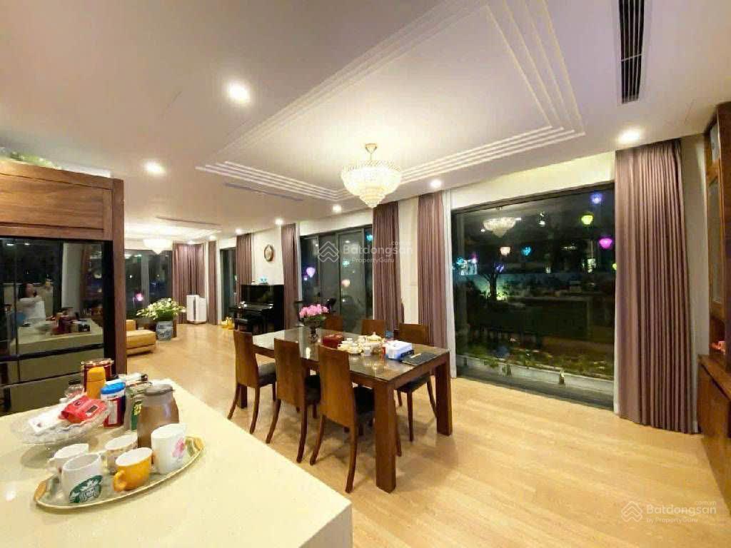 Bán gấp, giá rẻ hơn thị trường 3 tỷ, biệt thự kdt định công 160m2, giá nhỉnh 300 tr/m