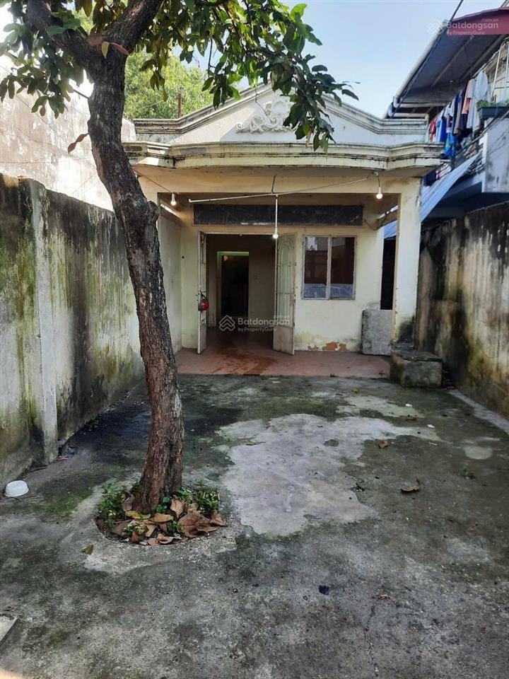 Bán nhà cấp 4 cũ hẻm xe hơi thông ngay tân xuân 1, hóc môn ngang hơn 4m chỉ 3.5 tỷ còn thương lượng