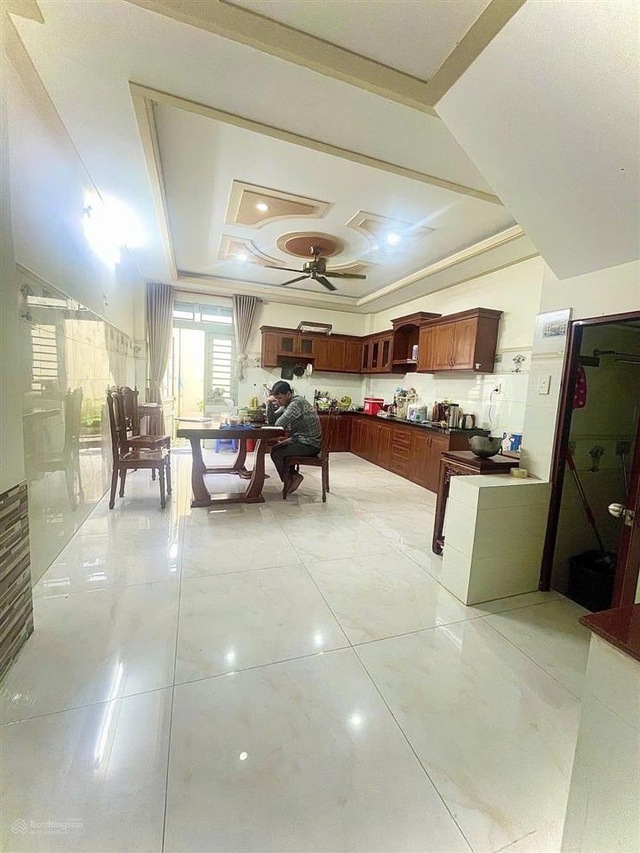 Bán nhà 4 tầng hẻm xe hơi sát mặt tiền nguyễn ảnh thủ ngang gần 7m 101m2 tân chánh hiệp quận 12