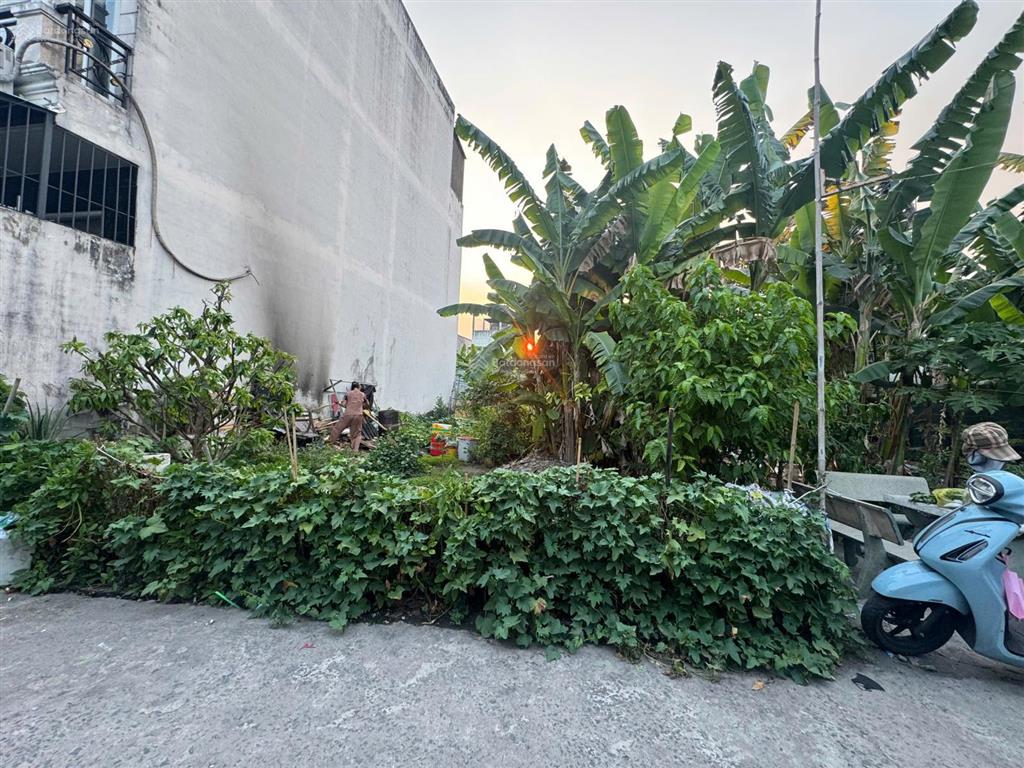 Bán đất full thổ cư hẻm xe hơi ngang 7.5m ngay xuân thới sơn thị hóc môn chỉ 3.55 tỷ tl