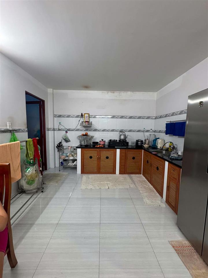 Bán nhà mới ở ngay 2 tầng ngang 5mgần 100m2 công nhân hxh thông tân hiệp hóc môn chỉ 3.8 tỷ tl