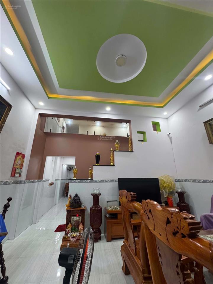 Bán nhà mới ở ngay 2 tầng ngang 5mgần 100m2 công nhân hxh thông tân hiệp hóc môn chỉ 3.8 tỷ tl