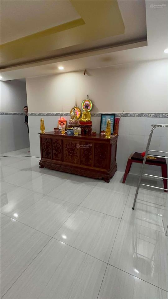 Bán nhà mới ở ngay 2 tầng ngang 5mgần 100m2 công nhân hxh thông tân hiệp hóc môn chỉ 3.8 tỷ tl