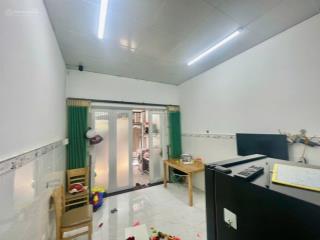 Bán nhà cấp 4 mới đẹp ở ngay vài bước chân ra chợ hóc môn shr khu dân cư chỉ 2.7 ty tl