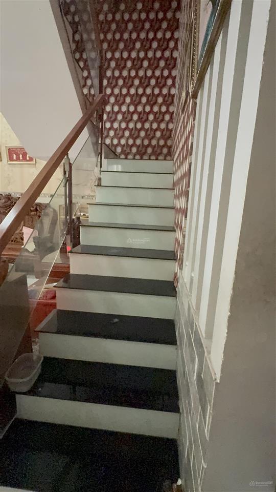 Bán nhà 3 tầng mặt tiền kinh doanh đỉnh ngang gần 6m trần thị bốc hóc môn chỉ 6.5 tỷ tl