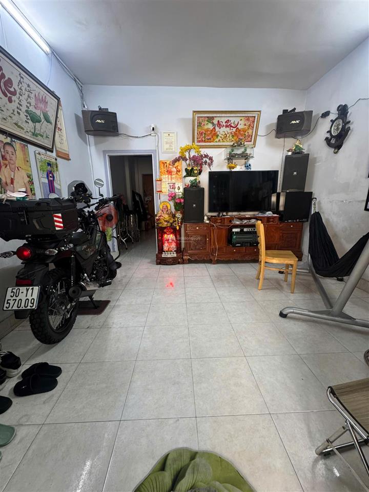 Bán nhà hẻm thông sạch sẽ 2 tầng diện tích rộng 4*20 lý thường kiệtthông ra lê lợi chỉ có 4 tỷ tl