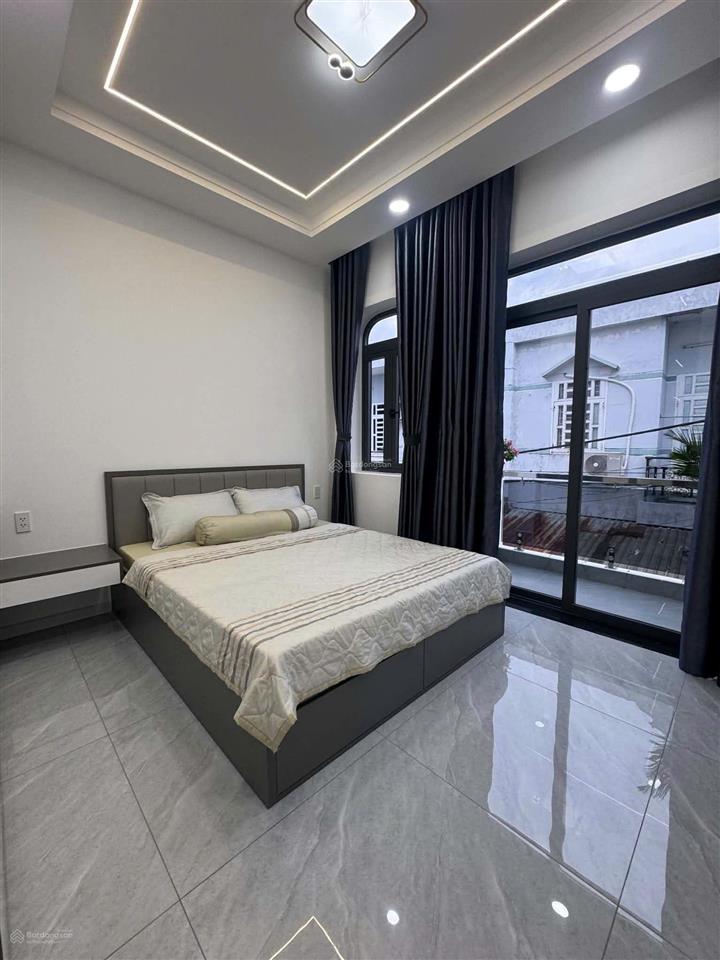 Bán nhà mới 2 tầng hẻm xe hơi sát mặt tiền đường xuân thới thượng 17 bà điểm hóc môn chỉ 4,x tỷ