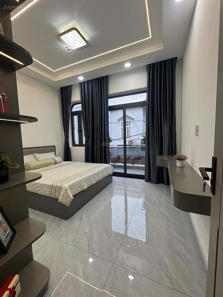 Bán nhà mới 2 tầng hẻm xe hơi sát mặt tiền đường xuân thới thượng 17 bà điểm hóc môn chỉ 4,x tỷ