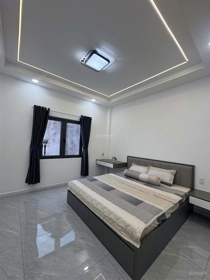 Bán nhà mới 2 tầng hẻm xe hơi sát mặt tiền đường xuân thới thượng 17 bà điểm hóc môn chỉ 4,x tỷ