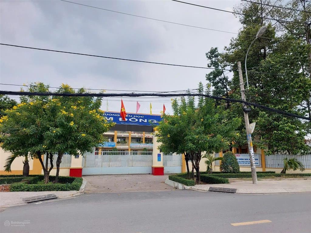 Bán nhà 1/ sẹc phạm thị giây hxh ngang 4m  84m2 cnn đủ nở hậu tài lộc thới tam thôn chỉ 3.05 tỷ tl
