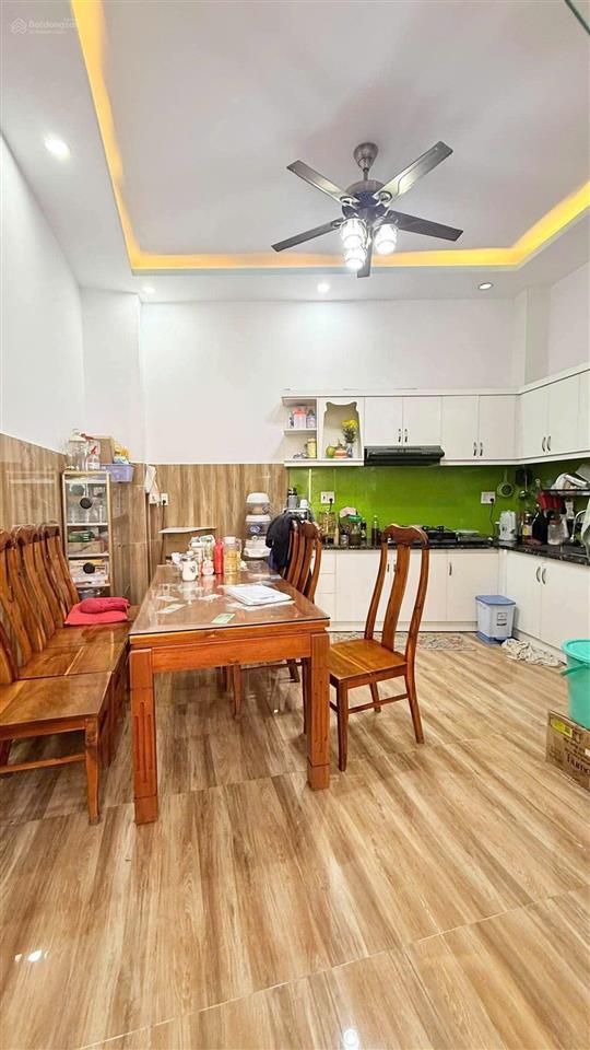 Bán nhà 3 tầng hẻm xe btct nhà mới ở ngay huỳnh thị hai tân chánh hiệp quận 12 chỉ nhỉnh 4 tỷ