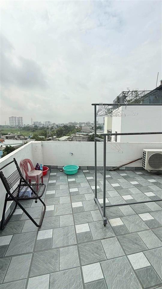 Bán nhà 3 tầng hẻm xe btct nhà mới ở ngay huỳnh thị hai tân chánh hiệp quận 12 chỉ nhỉnh 4 tỷ