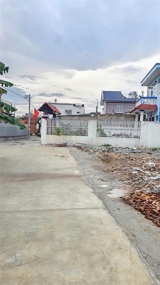 Bán đất full thổ hẻm xe hơi ngay thị trấn hóc môn lý thường kiệt ngang 4*16 chỉ nhỉnh 2 tỷ sổ riêng