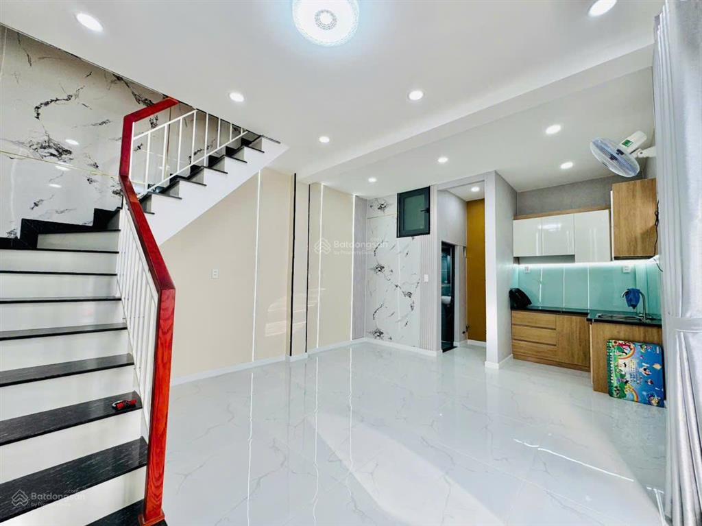 Bán nhà mới 2 tầng sổ riêng khu dân cư hiệp thành 17 quận 12 chỉ 2,x tỷ còn bớt