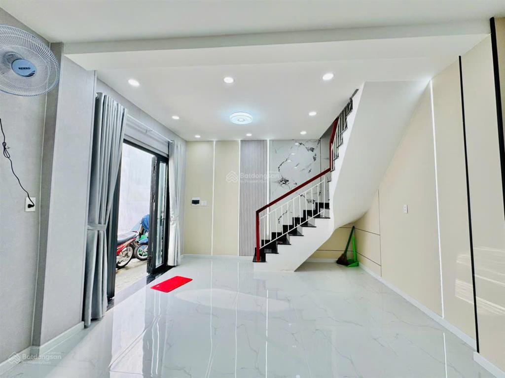 Bán nhà mới 2 tầng sổ riêng khu dân cư hiệp thành 17 quận 12 chỉ 2,x tỷ còn bớt