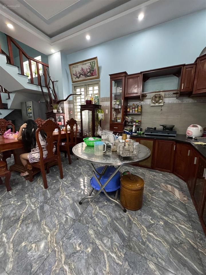 Bán nhà hẻm nhựa 8m 1/sẹc ngắn phạm thị giây ngang 8m  nhà 2 tầng kiên cố chỉ 7,3 tỷ  168m2 cn đủ