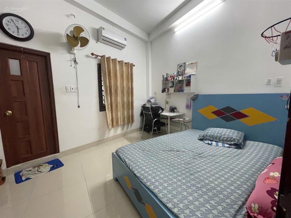 Bán nhà 4 tầng btct nhà mới ở ngay5pn sát mặt tiền nguyễn ảnh thủ 30m ra hẻm xe hơi bà điểm hm