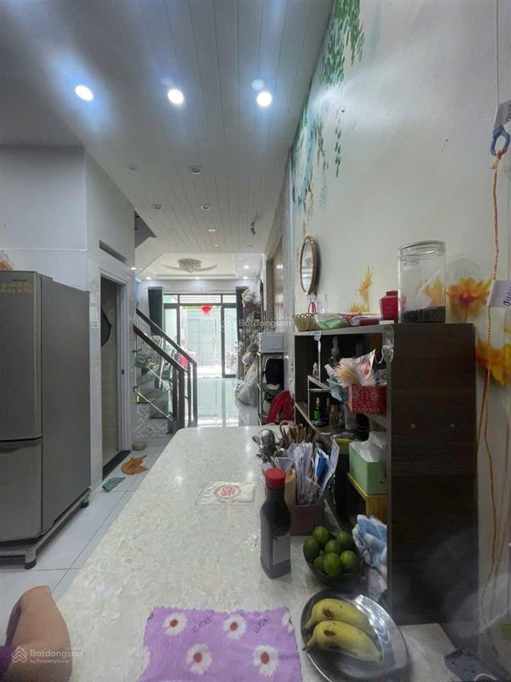 6,9 tỷ  hxh  3,8x14 (52m2)  4 tầng  hoàng hoa thám p7