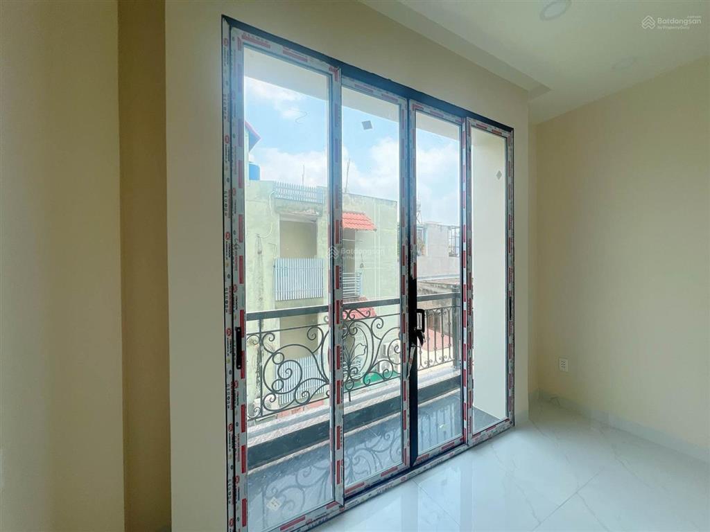 Bán nr 4pn 4wc giá cực chất 9,5 tỷ tại quốc lộ 13, 50m2