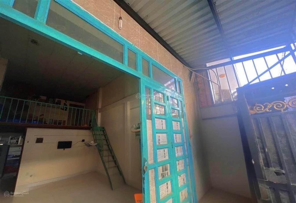Nhà riêng tại đường số 8, 5,7 tỷ, 50m2 view đẹp hot!