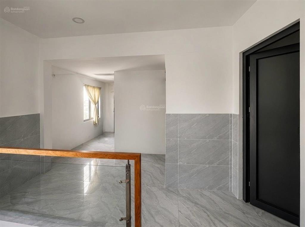 Bán nhà riêng 140m2 gần ngã tư bình phước, 8,5 tỷ siêu hời, chính chủ