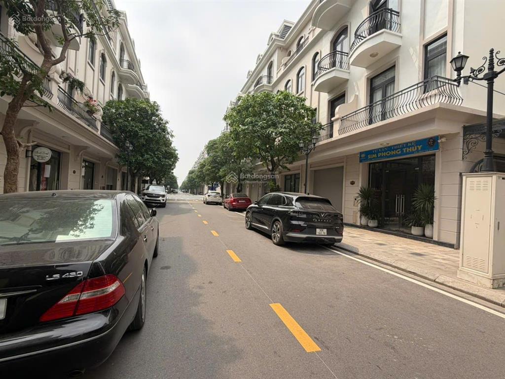 Bán liền kề xẻ khe vinhomes ocean park 2, 15 tỷ, 77m², view đẹp, giá tốt