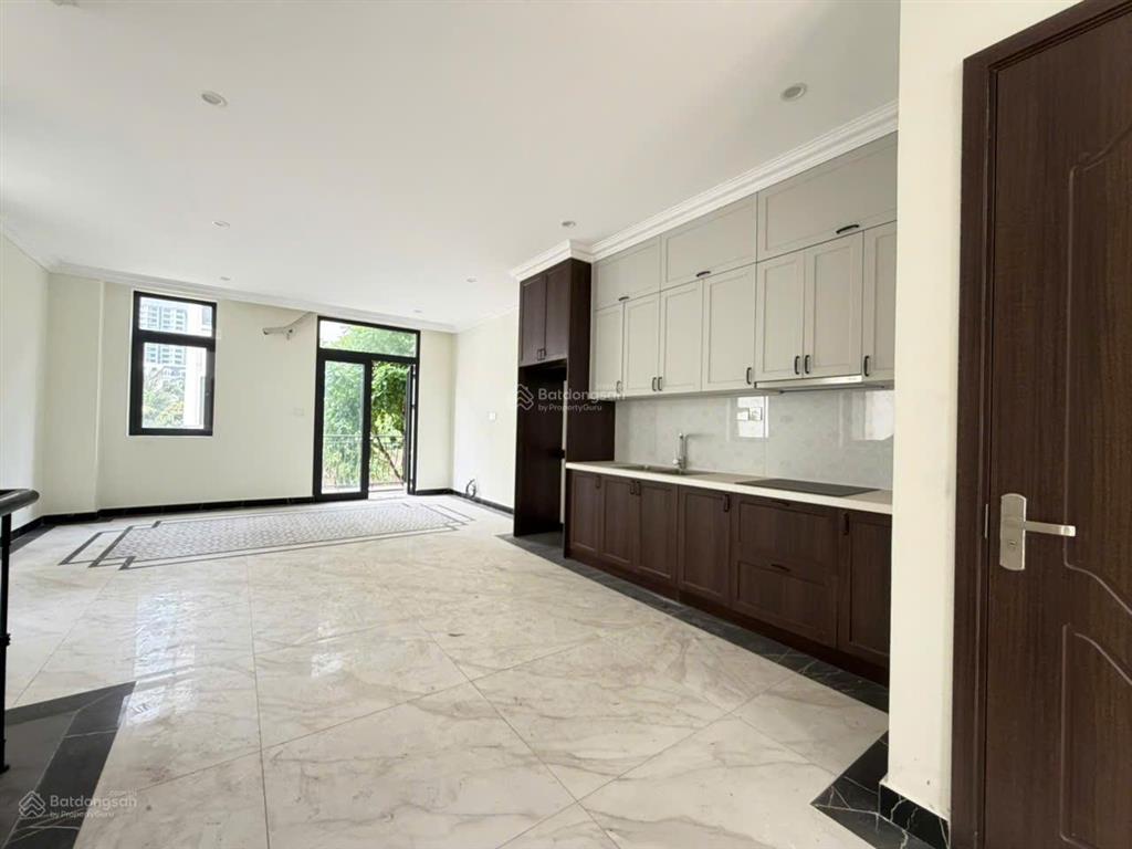 Bán liền kề xẻ khe vinhomes ocean park 2, 15 tỷ, 77m², view đẹp, giá tốt