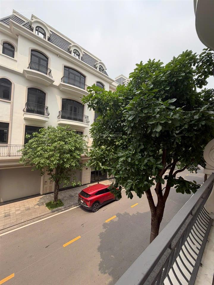 Bán liền kề xẻ khe vinhomes ocean park 2, 15 tỷ, 77m², view đẹp, giá tốt