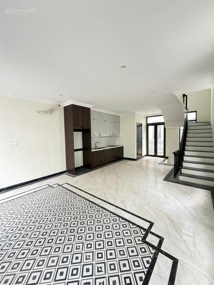 Bán liền kề xẻ khe vinhomes ocean park 2, 15 tỷ, 77m², view đẹp, giá tốt
