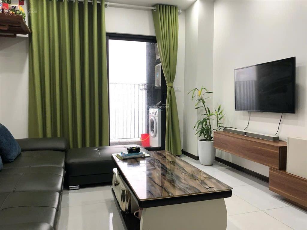 Căn hộ cho thuê full đồ, vào ở ngay