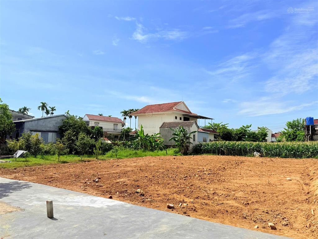 Sở hữu đất nằm ven hội an  đường bê tông 4m  giá chỉ 8xx triệu/lô