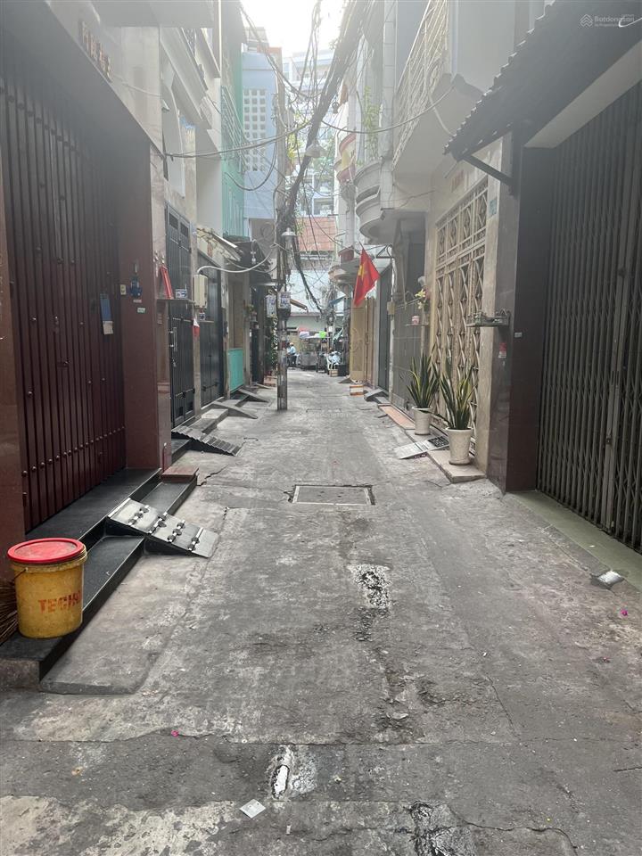 Mình chính chủ bán nhà nguyễn trãi , q5