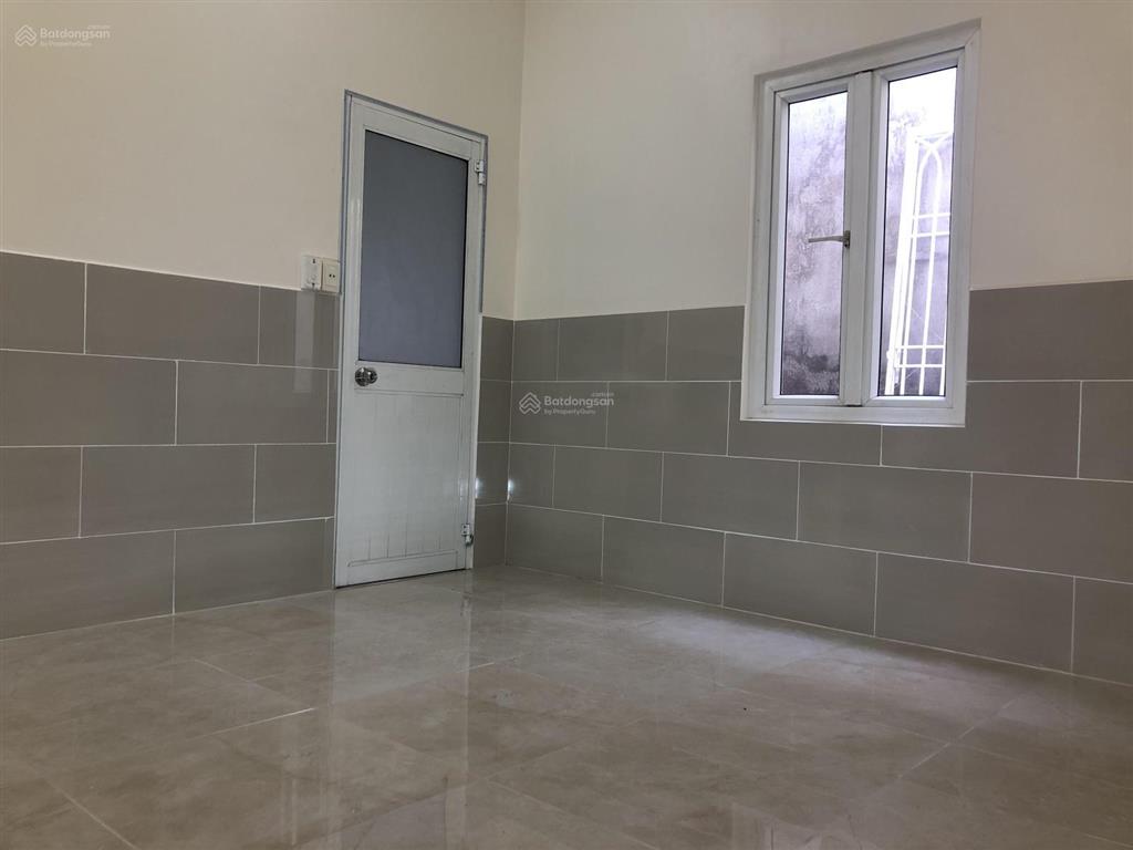 Bán nhà chính chủ dt 154,3m2 cách bv đồng nai 300m