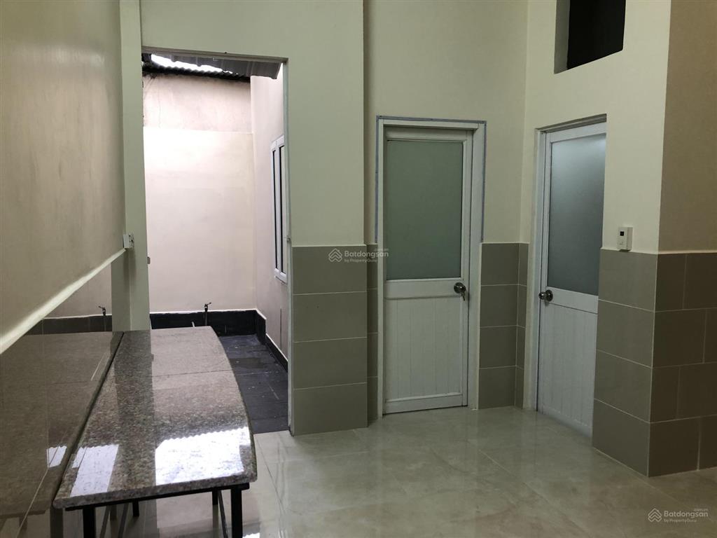 Bán nhà chính chủ dt 154,3m2 cách bv đồng nai 300m