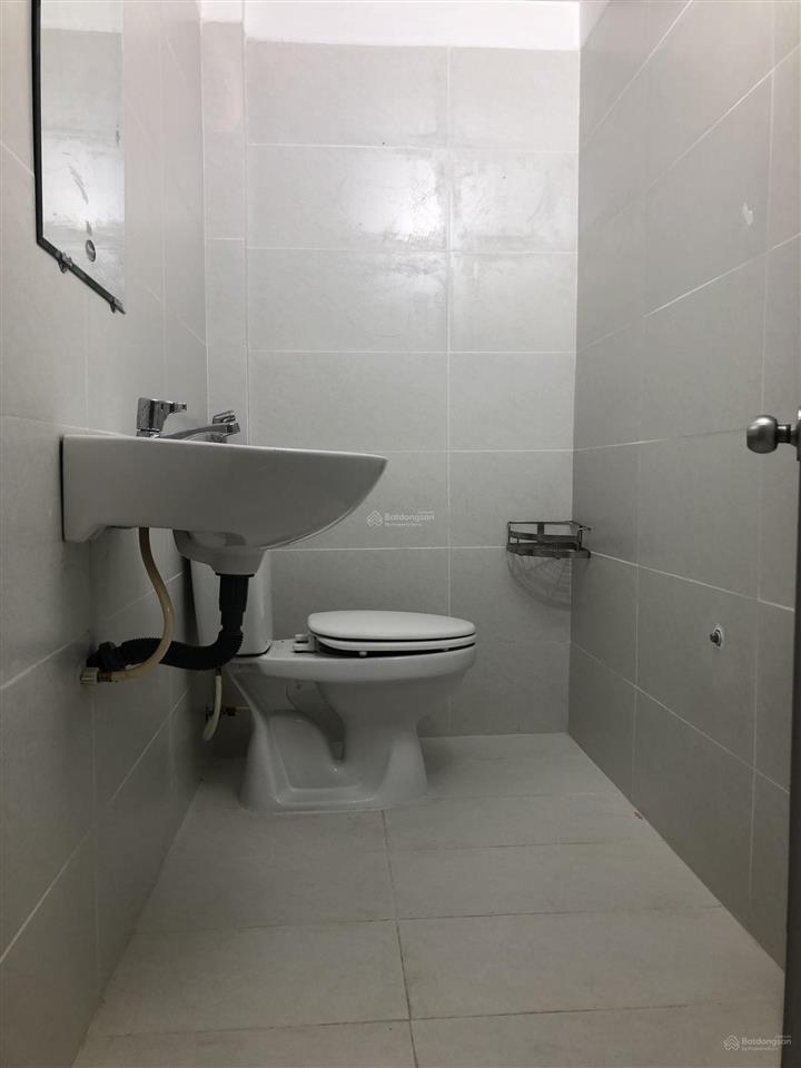 Bán nhà chính chủ dt 154,3m2 cách bv đồng nai 300m