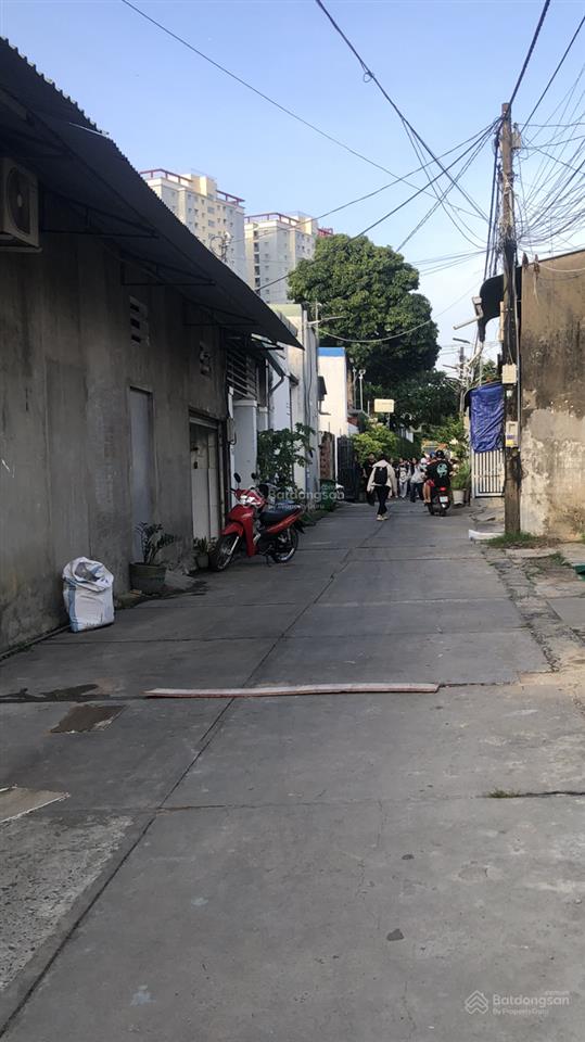 Bán nhà chính chủ dt 154,3m2 cách bv đồng nai 300m