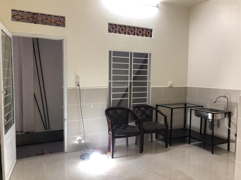 Bán nhà chính chủ dt 154,3m2 cách bv đồng nai 300m