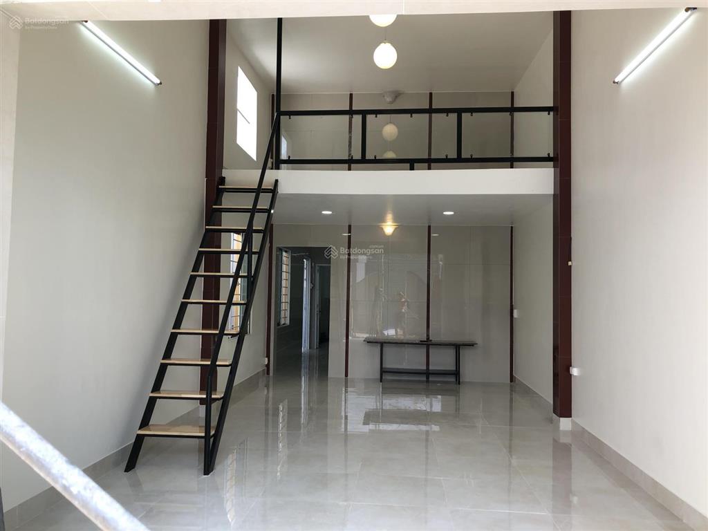 Bán nhà chính chủ dt 154,3m2 cách bv đồng nai 300m